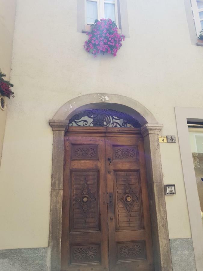 L'Atelier Du Temps - Charme Apartment Aosta Bagian luar foto